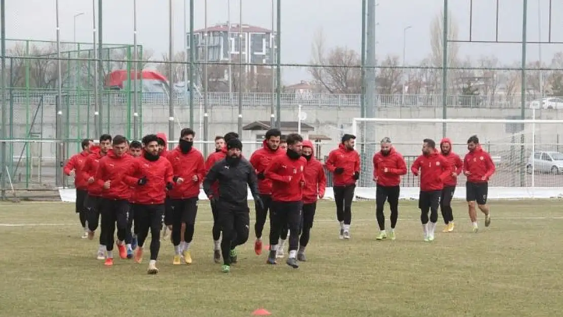 'Sivas Belediyespor, Bodrumspor maçının taktiğini çalıştı'