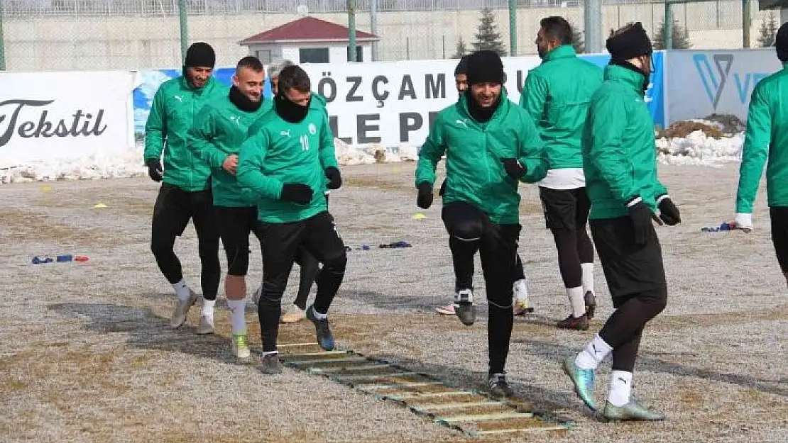 'Sivas Belediyespor, Çorum FK maçının taktiğini çalıştı'