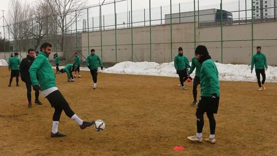 'Sivas Belediyespor´da Sarıyer mesaisi'