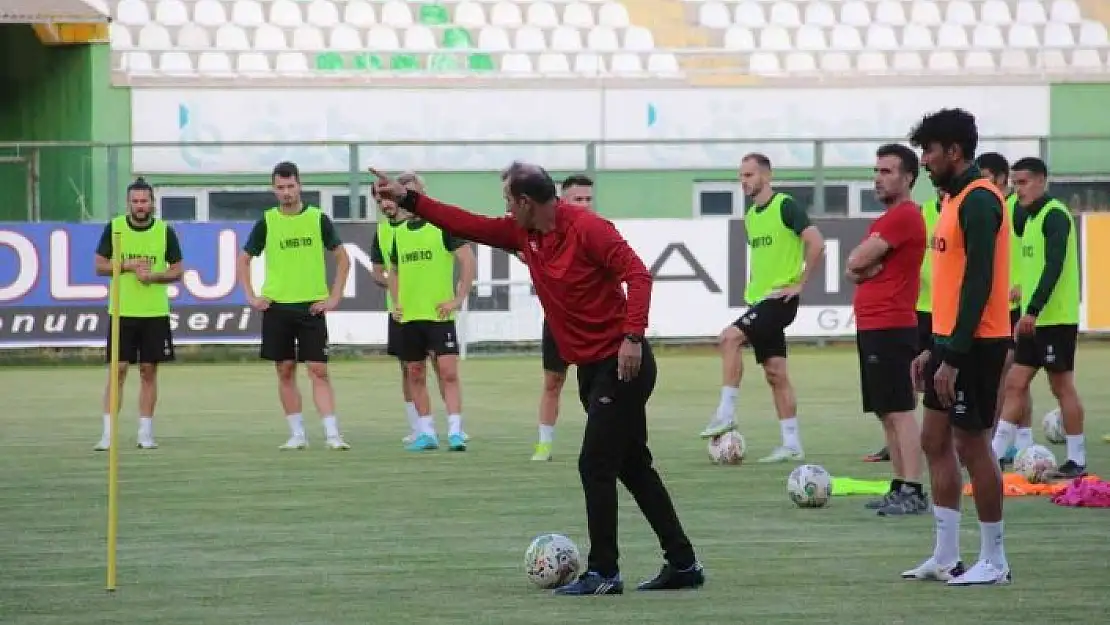 'Sivas Belediyespor, Şanlıurfa maçına hazırlanıyor'