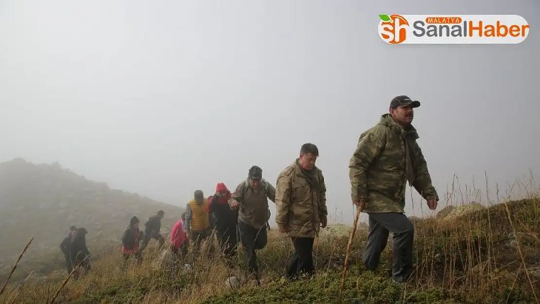 Sivas Kongresi'nin 100. yılı  için Yıldız Dağı'na tırmandılar