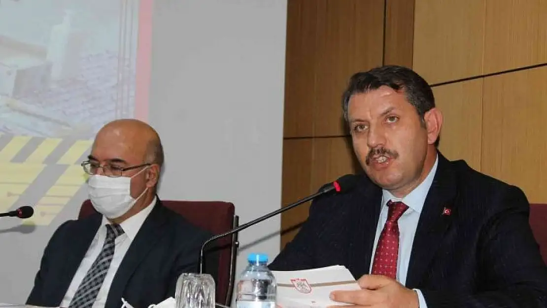 'Sivas´ta 69 sınıfta Covid-19 karantinası uygulanıyor'