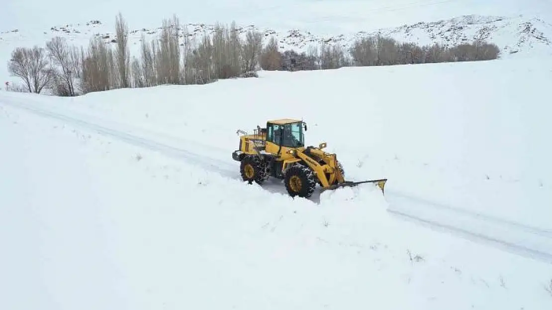 'Sivas´ta 696 yerleşim yerine ulaşım sağlanamıyor'