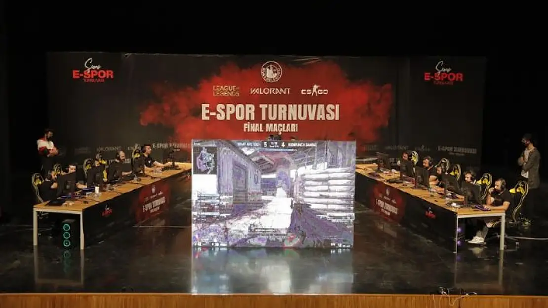 'Sivas´ta E-Spor turnuvası heyecanı yaşandı'