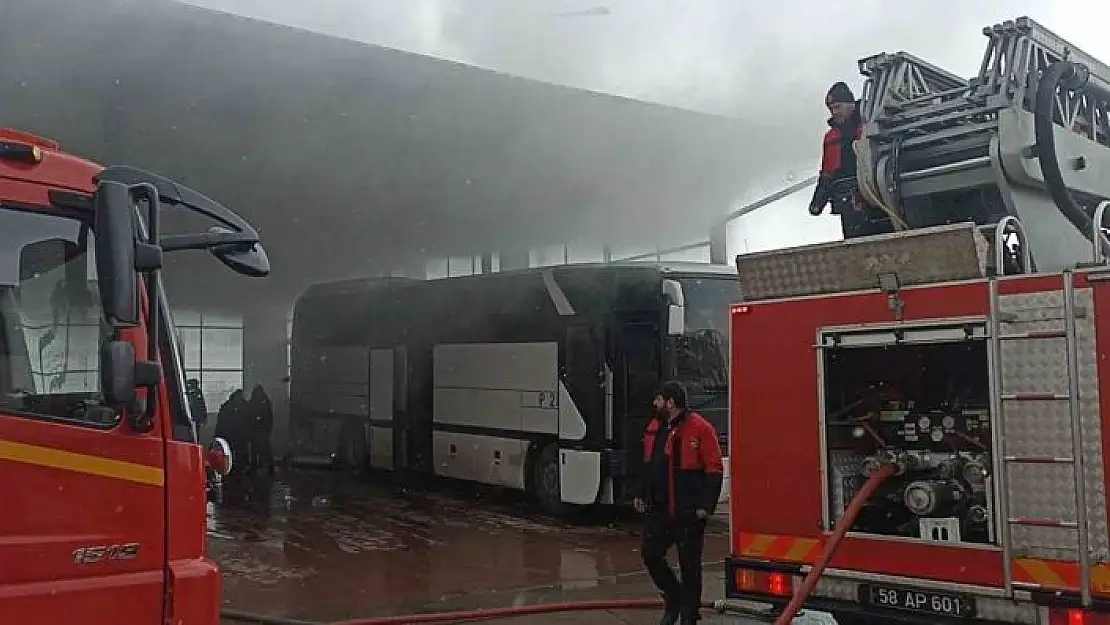 'Sivasta işyerinde çıkan yangın ekipleri harekete geçirdi'