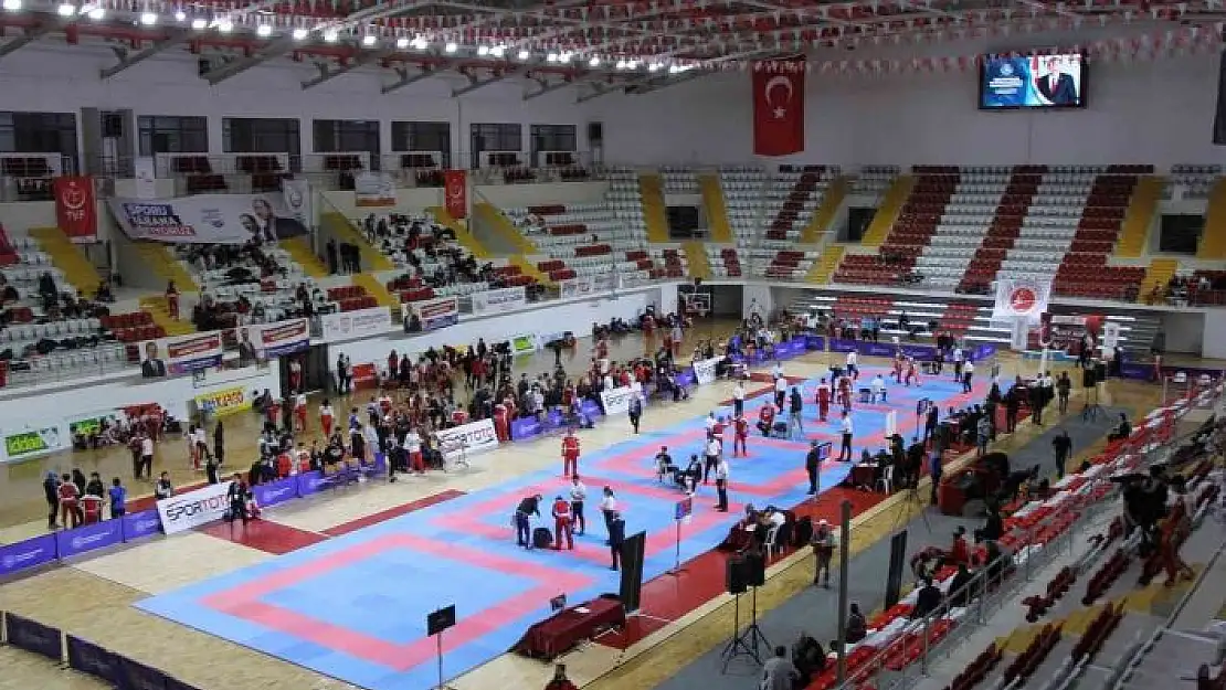 'Sivas´ta kick boks şampiyonası heyecanı'