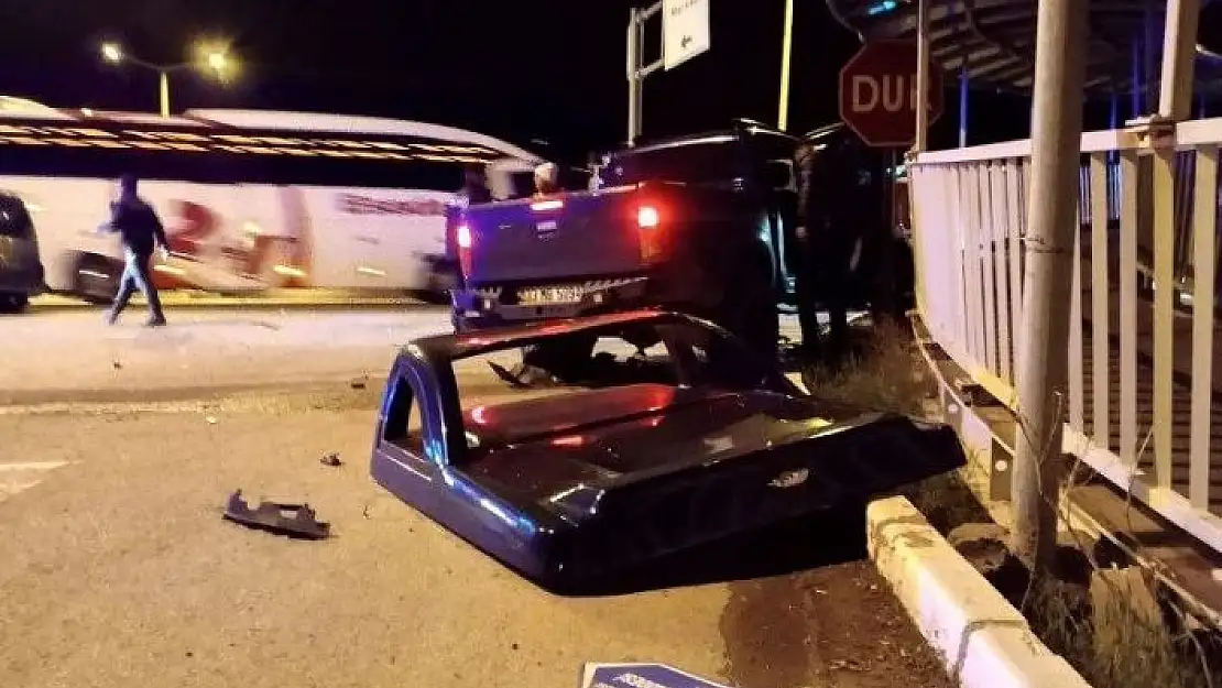 'Sivas´ta trafik kazası: 1 ölü, 2 yaralı'