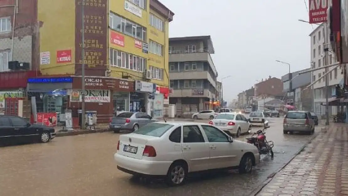 'Sivas´ta yıldırım düştü, 1 kişi öldü'