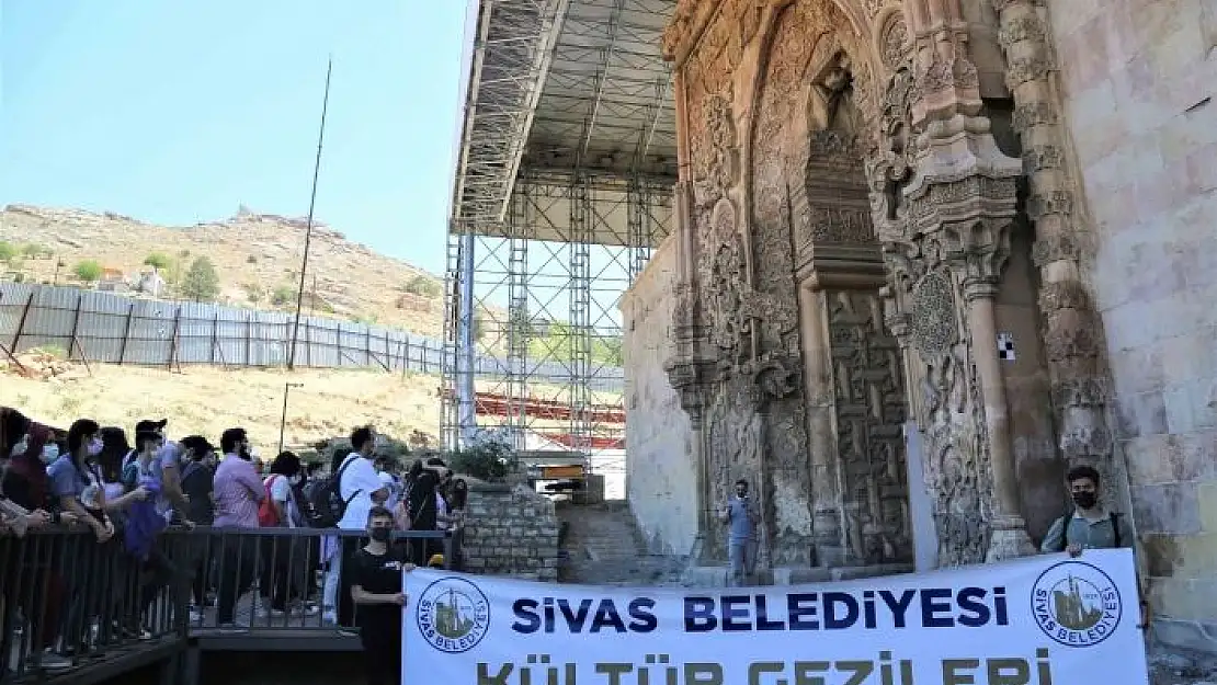 'Sivas´tan Divriği´ye İstiklal Marşı yolculuğu'