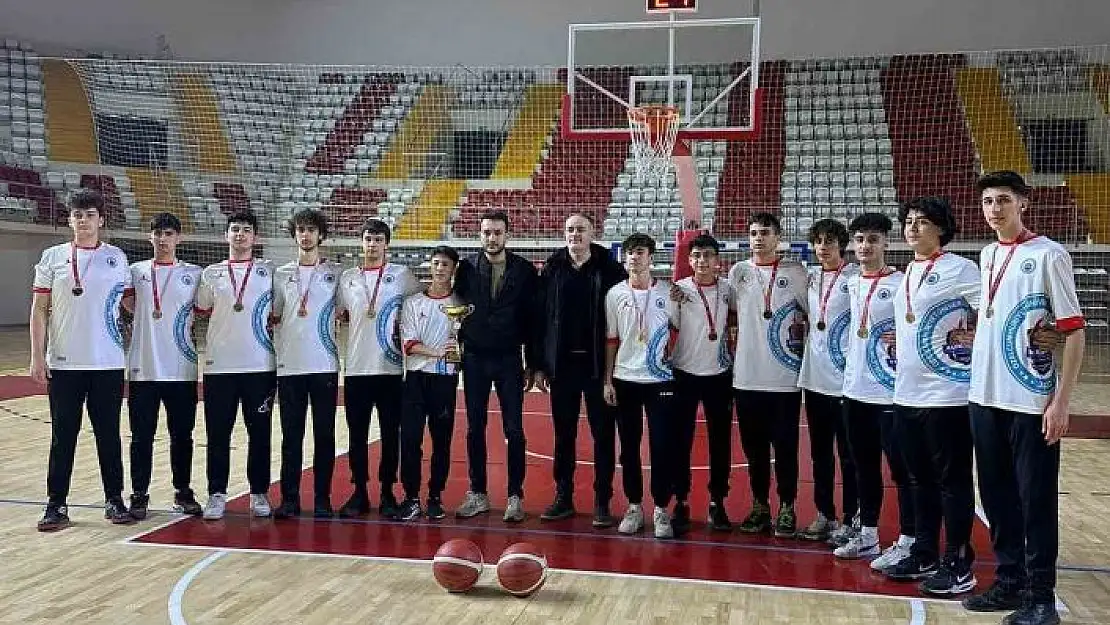 'Sivaslı gençler potaya damga vurdu'