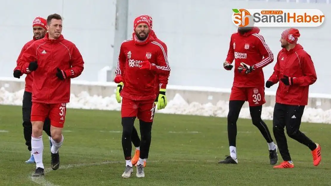 Sivasspor 5 eksikle çalıştı
