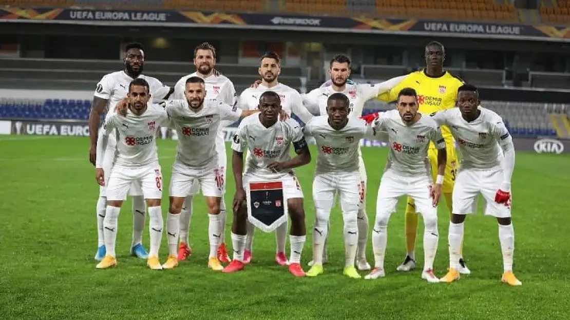 'Sivasspor´a UEFA maçı öncesi şok!'