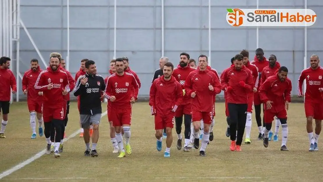 Sivasspor antrenmanlara başlıyor