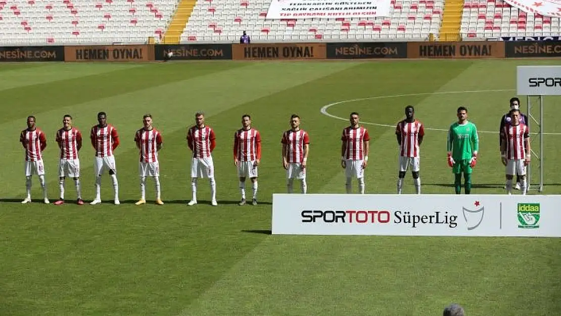 'Sivasspor´da 3 futbolcu ceza sınırında!'
