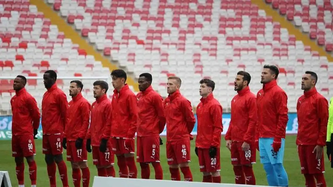 'Sivasspor´da 3 futbolcu kart sınırında'