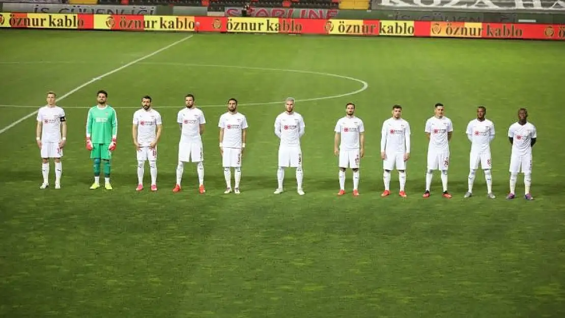 'Sivasspor´da 4 futbolcu ceza sınırında!'