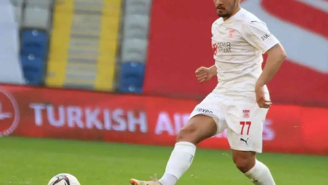 'Sivasspor´da Ahmet Oğuz sarı kart sınırında'