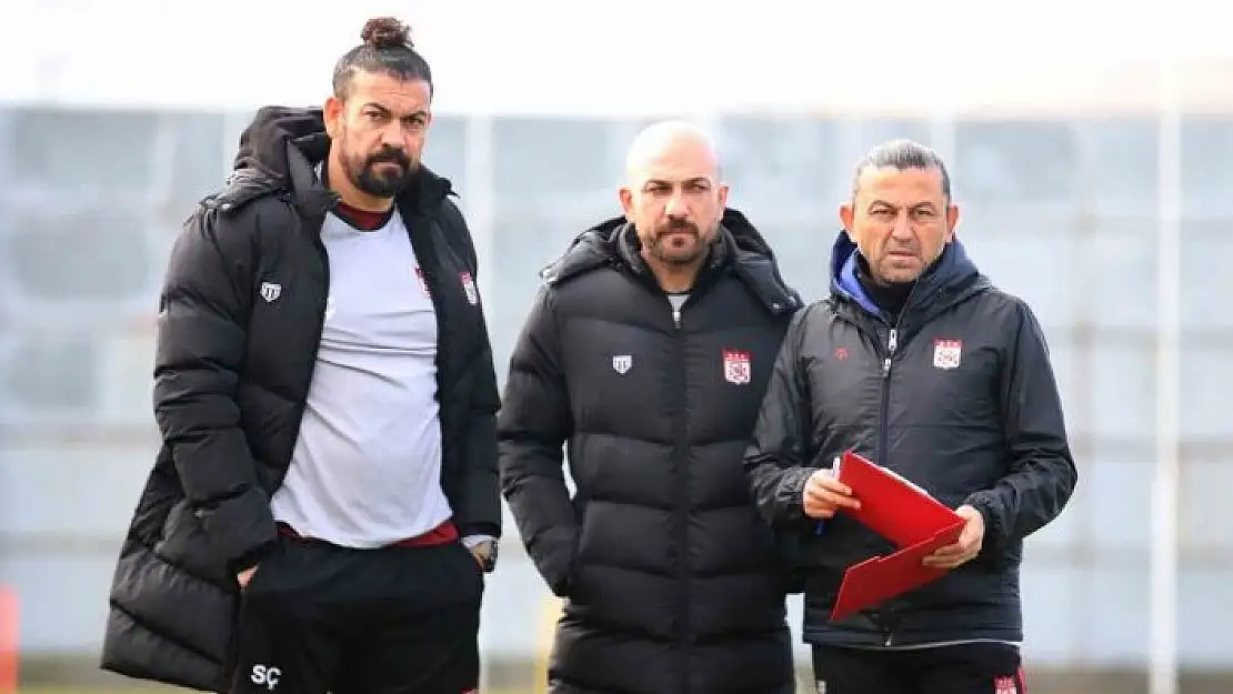 'Sivasspor´da Fenerbahçe mesaisi sürüyor'