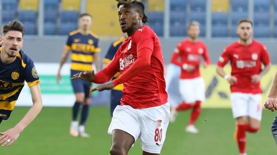 'Sivasspor´da Kayode sakatlandı'