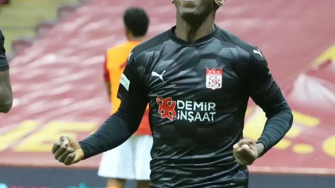 'Sivasspor´da Max Gradel kırmızı kart gördü!'