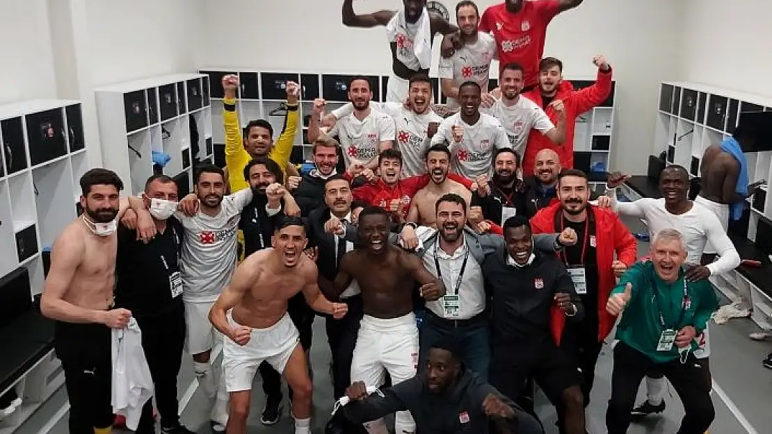 'Sivasspor´dan galibiyet pozu'