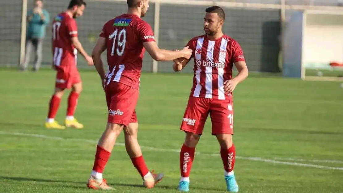 'Sivasspor hazırlık maçında FC Saarbrücken´i yendi'