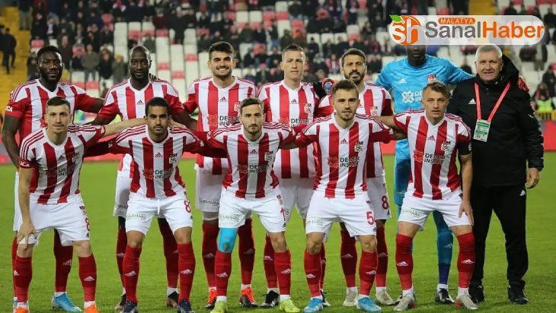 Sivasspor iki eksikle İstanbul'a gidiyor