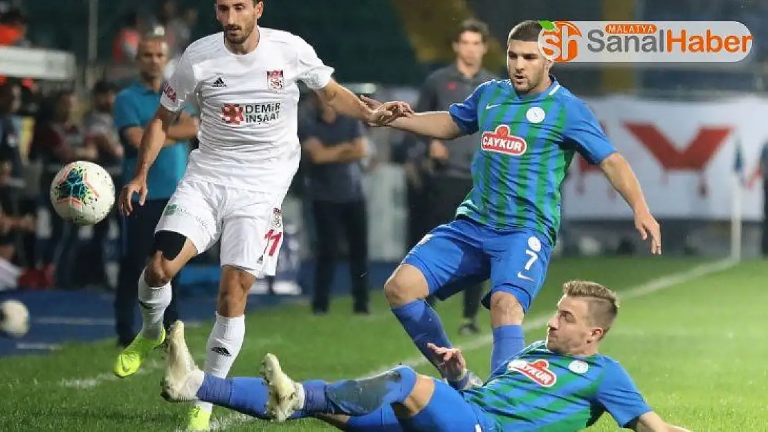 Sivasspor ile Çaykur Rizespor 16. randevuda