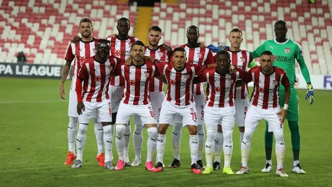 'Sivasspor-Karabağ maçının hakemi değişti'