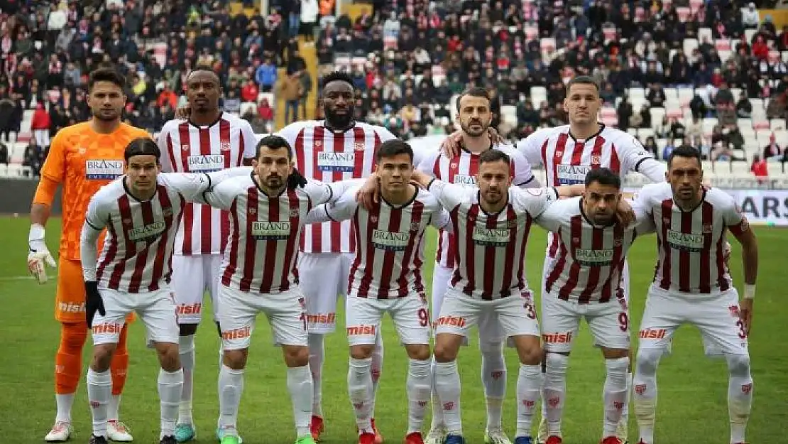 'Sivasspor, Süper Ligde 9. mağlubiyetini aldı'