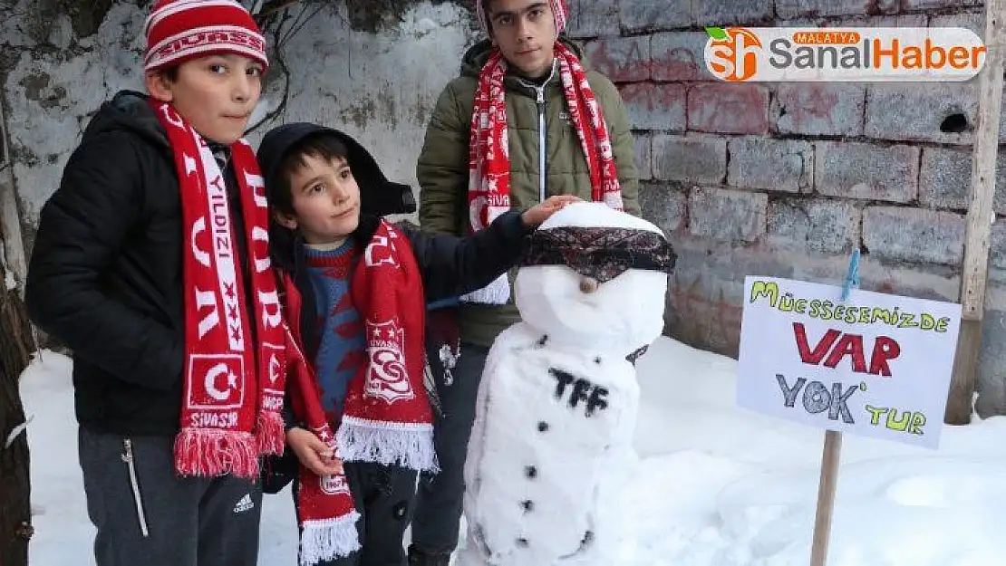 Sivassporlu minik taraftarlardan ilginç tepki!