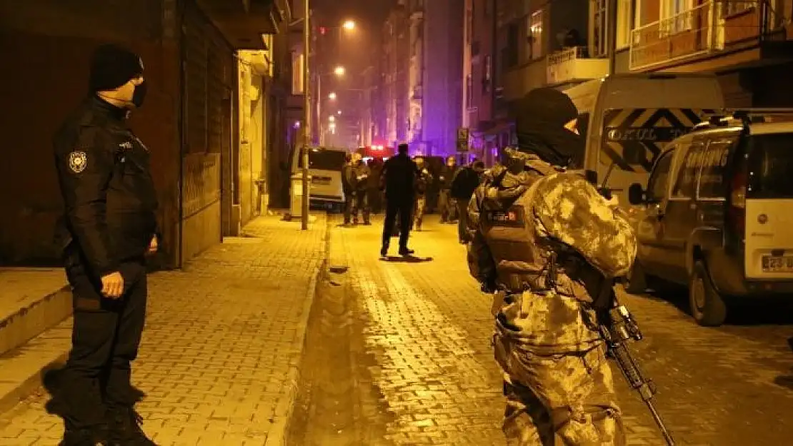 'Sokak arasında silahlı kavga: 1 ağır yaralı'