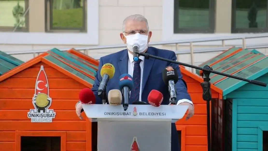 'Sokak hayvanlarına sıcak yuva'
