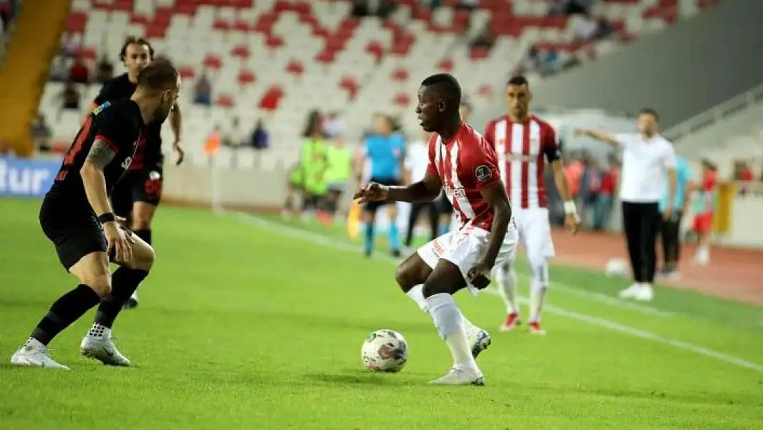 'Spor Toto Süper Lig: DG Sivasspor: 1 - Gaziantep FK: 1 (Maç sonucu)'