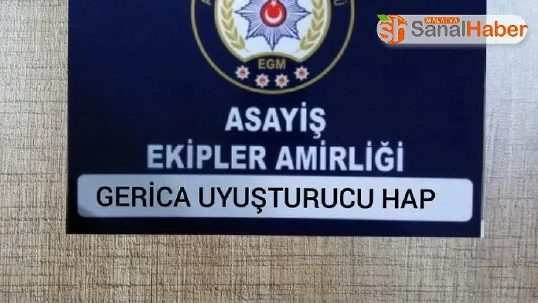 Şüpheli araçtan uyuşturucu hap ele geçirildi