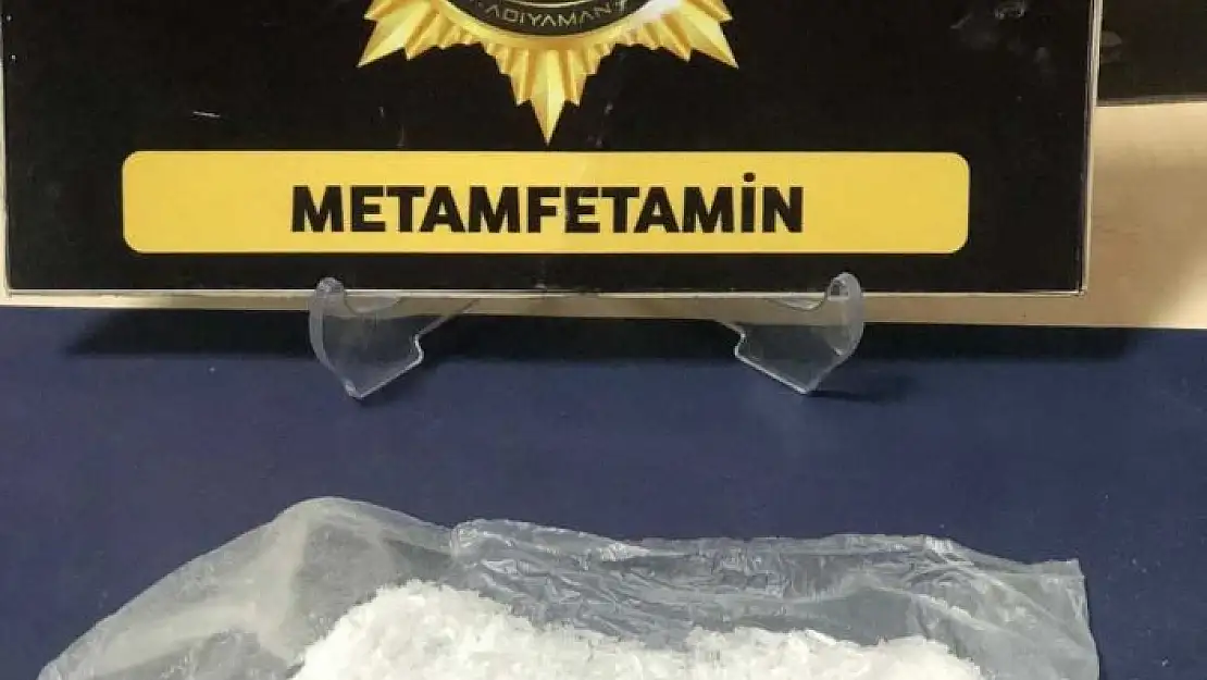 'Şüpheli şahısların üzerinden uyuşturucu bulundu'