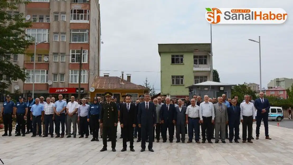 Suşehri ve Gürün'de Zafer Bayramı kutlandı