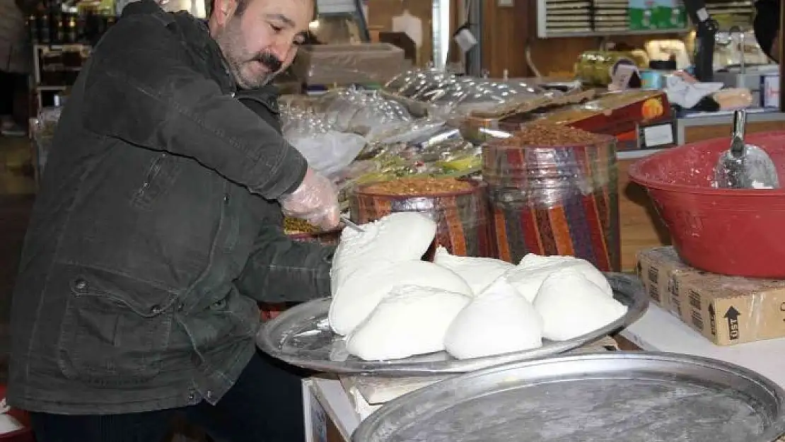 'Tarihi Kapalı Çarşıda Ramazan hazırlığı başladı'