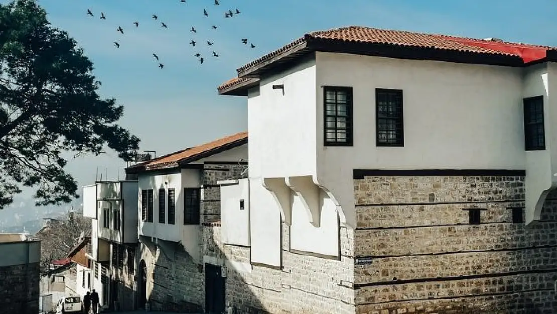 'Tarihi konaklar ilçenin simgesi oldu'