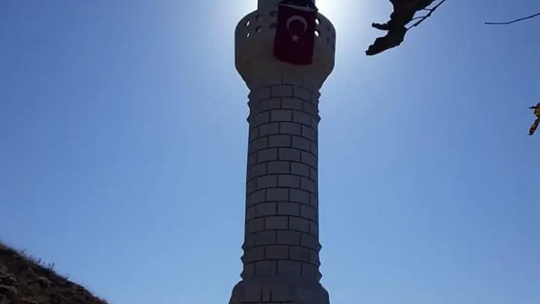 'Terör örgütü PKK´nın yaktığı cami yeniden inşa edildi'