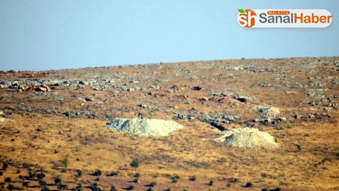 Teröristler hendekleri terk ediyor
