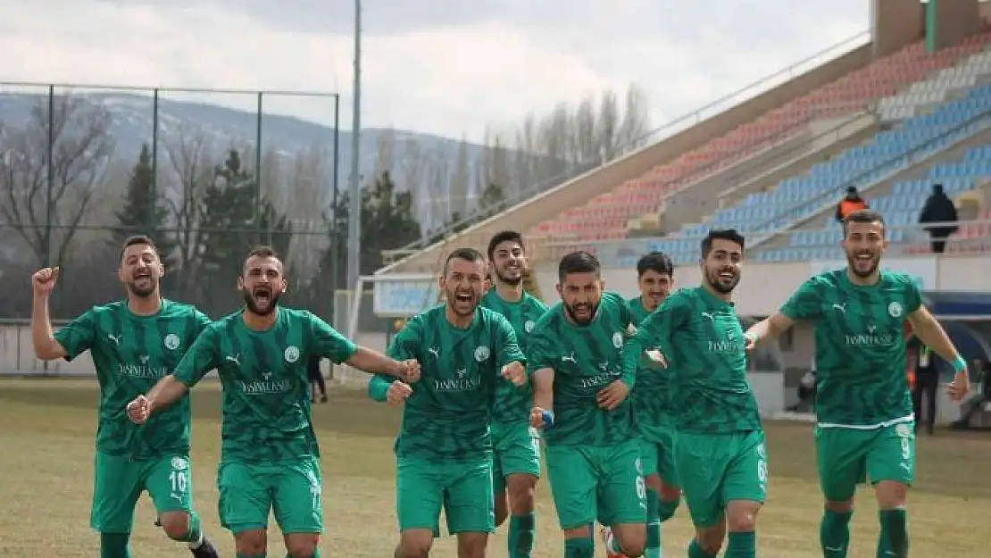 'TFF 2. Lig: Sivas Belediyespor: 4 - İnegölspor: 3'