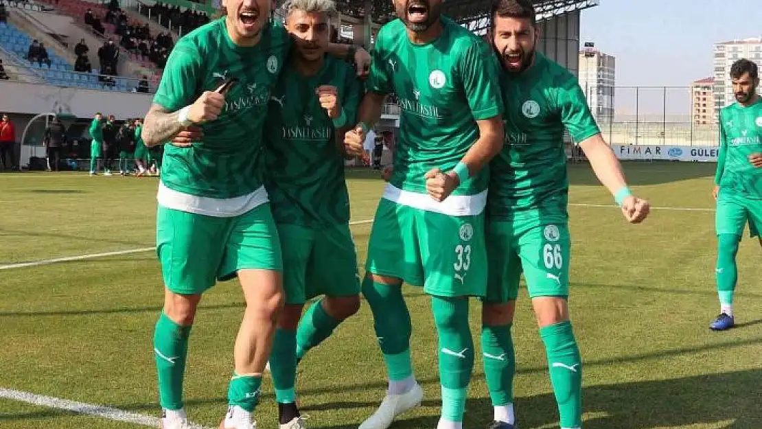 'TFF 2. Lig: Sivas Belediyespor: 6 - Niğde Anadolu FK: 1'