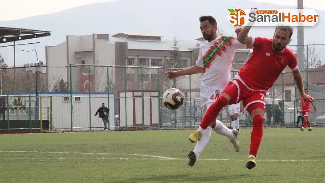TFF 3. Lig: Elazığ Belediyespor: 0 - Karşıyaka: 0