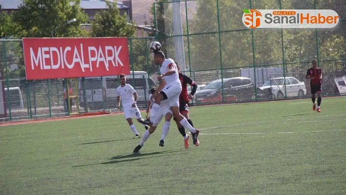 TFF 3. Lig: Elazığ Belediyespor FK: 1 - Fethiyespor: 1