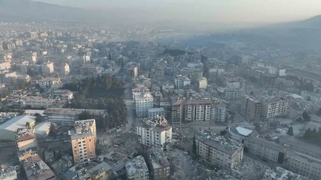 'Toz bulutlarıyla kaplanan Hatay dron ile görüntülendi'