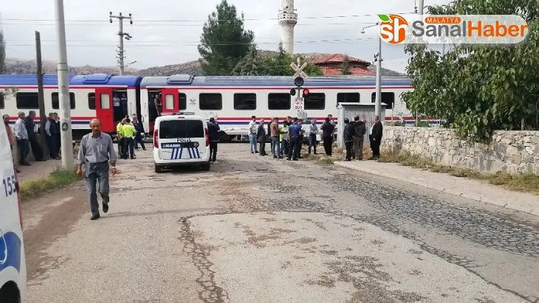 Tren yayaya çarptı