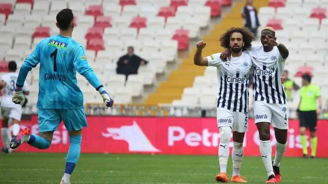 'Trendyol Süper Lig: E.Y. Sivasspor: 0 - Kasımpaşa: 1 (Maç sonucu)'