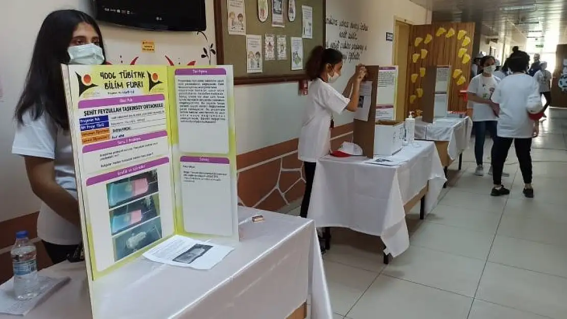 'TÜBİTAK 4006 Bilim Fuarı açıldı'