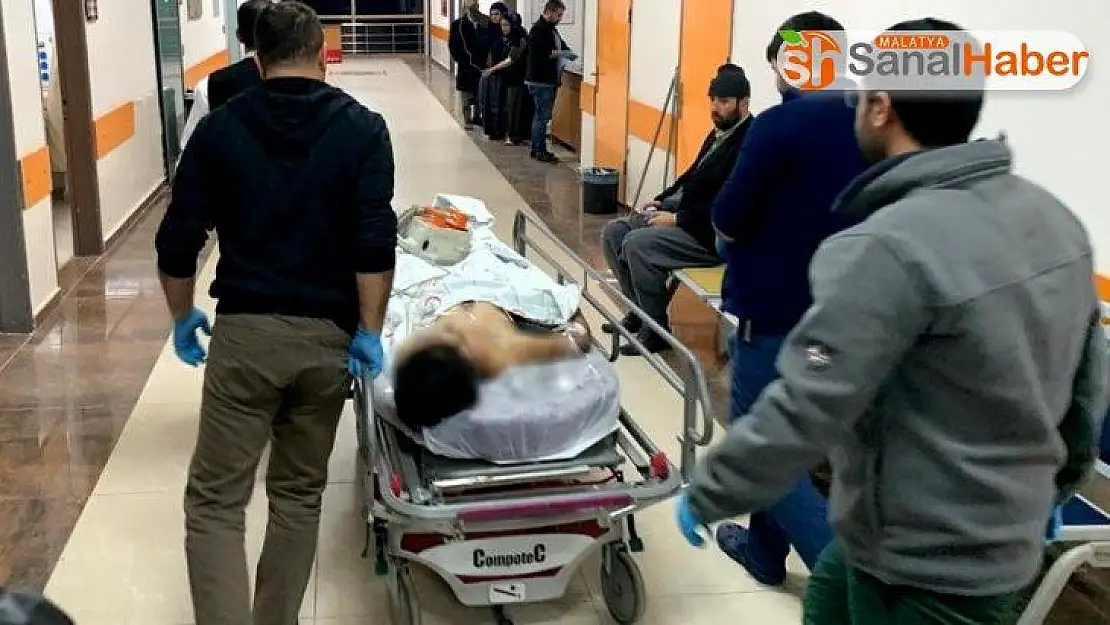 Tüfeğini temizlerken kazara kendini vurdu